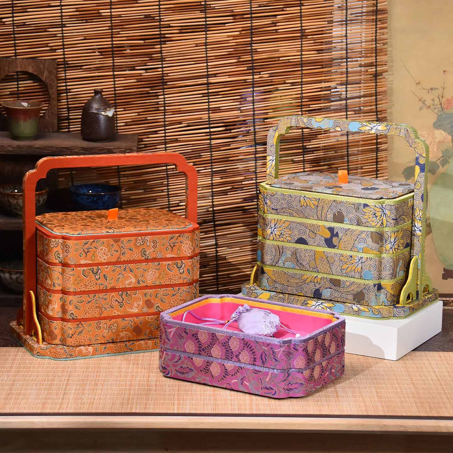 Handheld multi-layer jewelry large capacity storage box, jewelry box, necklace, earring, pendant, bracelet gift box