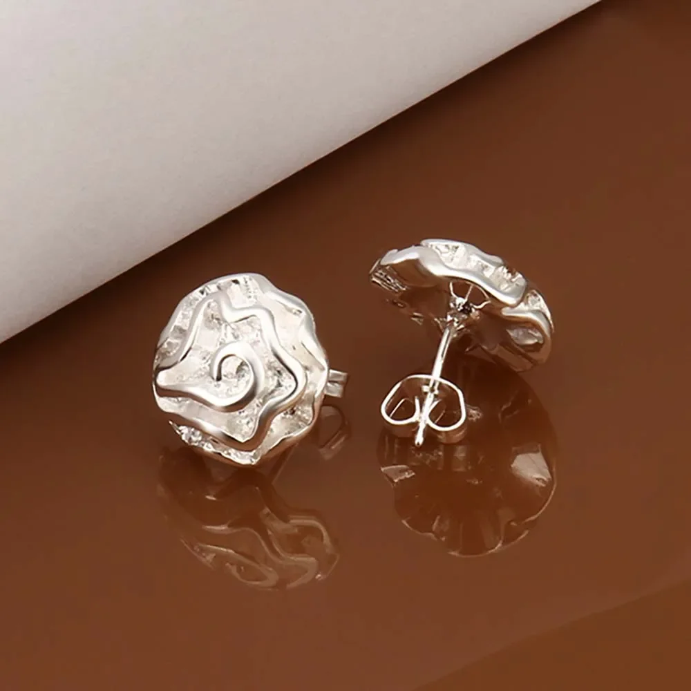 

Женские ювелирные изделия из 100% стерлингового серебра 925 пробы, модные корейские милые крошечные асимметричные серьги-гвоздики с цветком розы для дочерных девочек