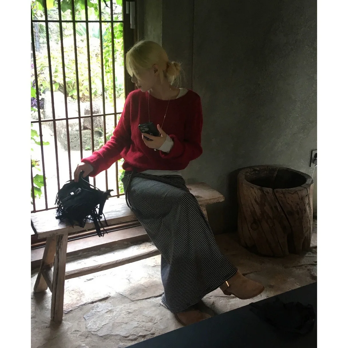 

Весна 2026: Тонкий вязаный свитер-пуловер в корейском стиле из Дондэмун, повседневный, женский, премиум-качество