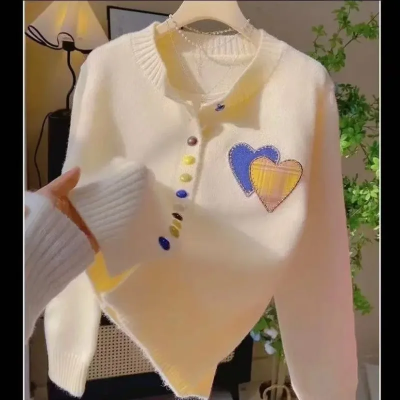 

Women Clothing Spring Autumn Fashion Korean Button O-neck Female Simplicity Embroidered Appear Thin Knitting Long Sleeve Sweater