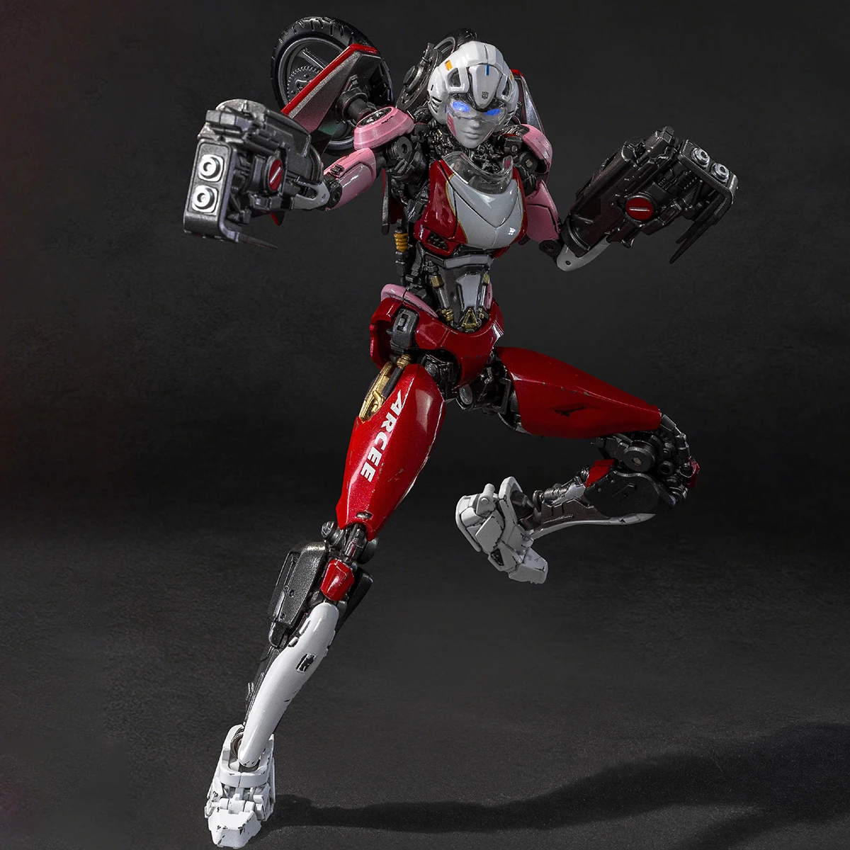 

[Предзаказ] HIPLAY Yolopark Mecha Arcee AMK PRO Series Transformers: Восхождение зверей, предварительно собранные модели для сборки