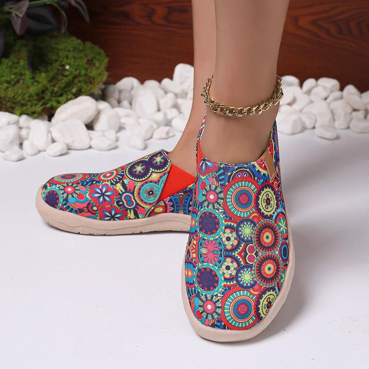 2024New Women Breathable Sneakers Woman Slip-on Light Non-slip Flats Ladies Soft Bottom Casual Sports Shoes Women Platform Shoes