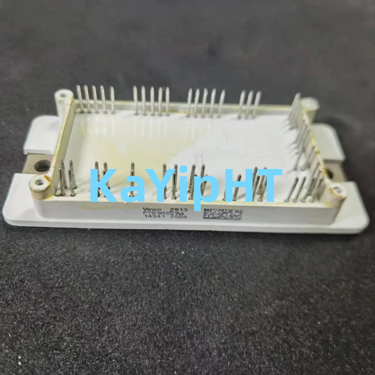 

Free Shipping P769A05