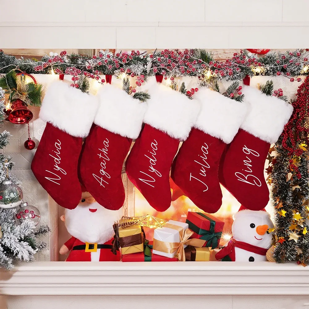 

1pcs Custom Name Red Plush Christmas Stocking Personalized Christmas Stockings Christmas Gift 2025 Family Stockings Decor Gift