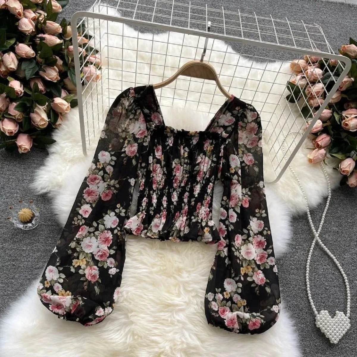 Women Blouse Retro Sexy Square-Neck Chiffon Shirt Long Sleeve Shirt  Vintage Floral Korean Fashion Crop Top