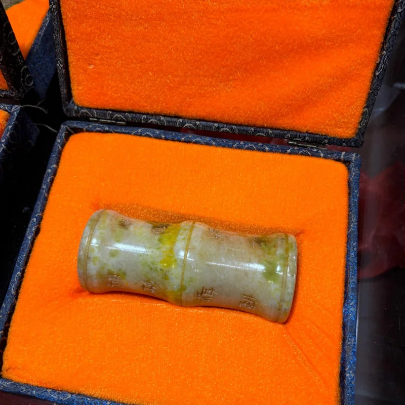 

Antique Miscellaneous Antique Style Xiu Jade Vintage Craft Engraved Jade Pen Holder Bamboo Joint Pen Holder Ornament with Box