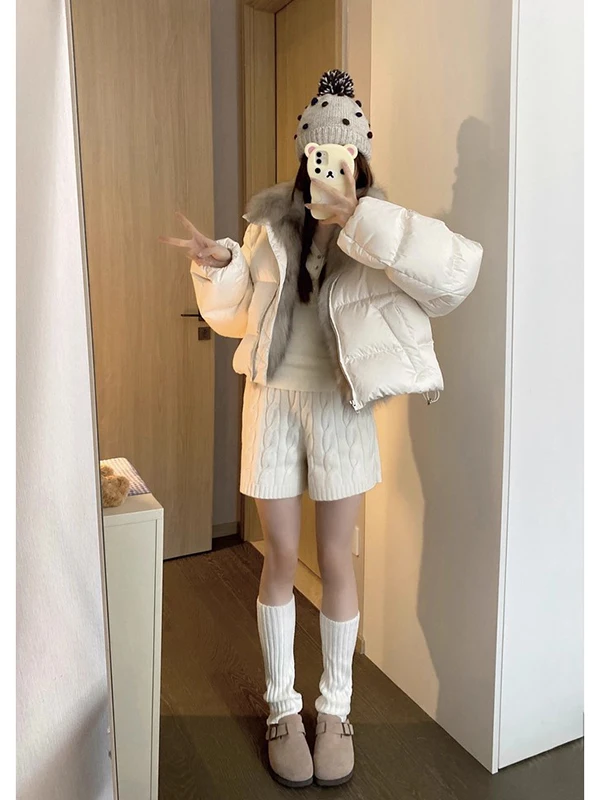 

Ultra-Lightdown Women's Puffer Jacket Super Fluffy White Goose down Fur Collar Warm Winter Coat Commute Style Straight Cut