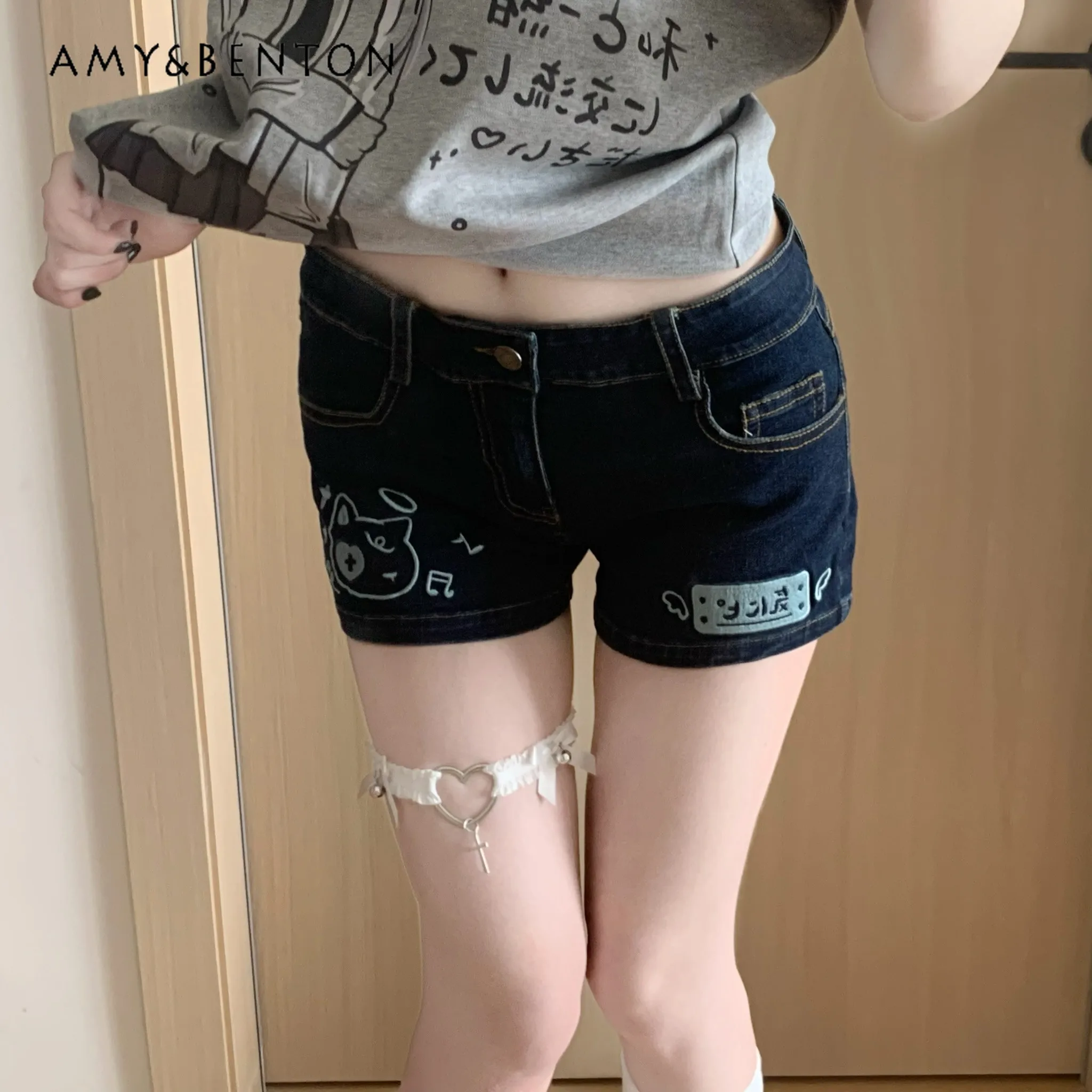 

Summer New Japanese Style Sweet Loose Versatile Daily Casual Cartoon Embroidery Elastic Dark Blue Denim Shorts for Girls