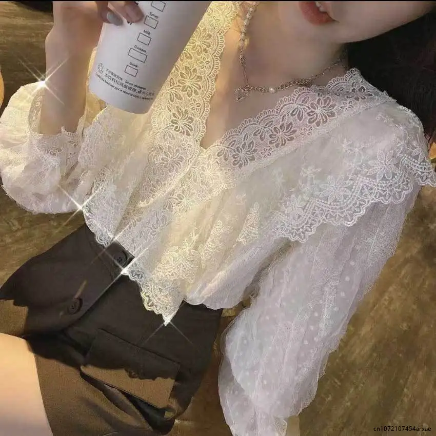 Blouses Women Elegant Retro Hollow Out Design Chic Korean Vintage Office Ladies V-neck Blouse New All-match Summer Femme Clothes