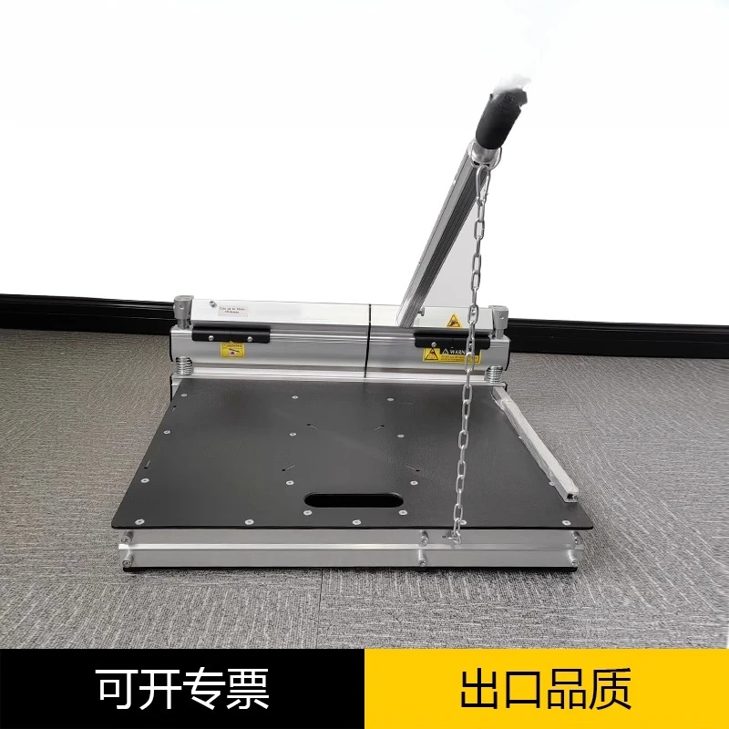 وظيفة آلة قطع الأرضيات مقص كهربائي آلة قطع الورق المقوى السجاد