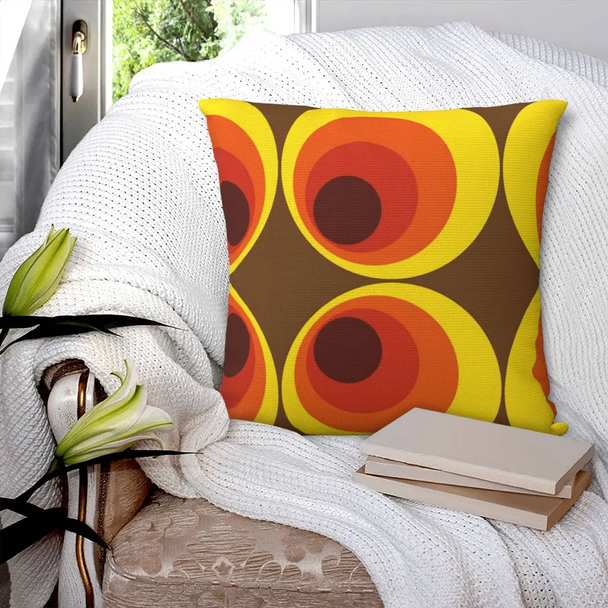 70s, 80s Funky Vintage Circle Pattern Square Pillowcase Pillow Cover Polyester Cushion Comfort Throw Pillow for Home Living Room