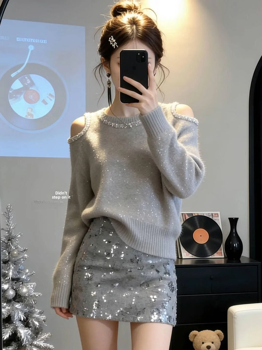 

Unique Beautiful Winter Faion Set Small Fraance Sle Knitted oulder Bared Sequin f Skirt Two Piece Set High Waist