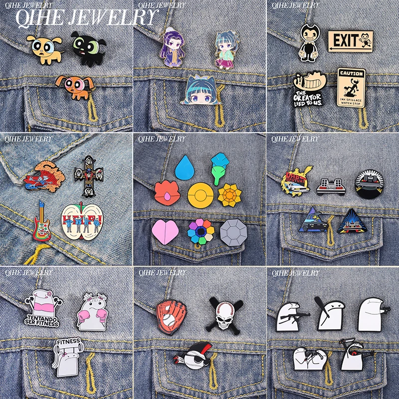 2-7pcs/set Back To Future Retro Time Machine Enamel Pins Rock Band Punk Skull Cross Anime Game Dog Brooch Bag Badge Jewelry Gift