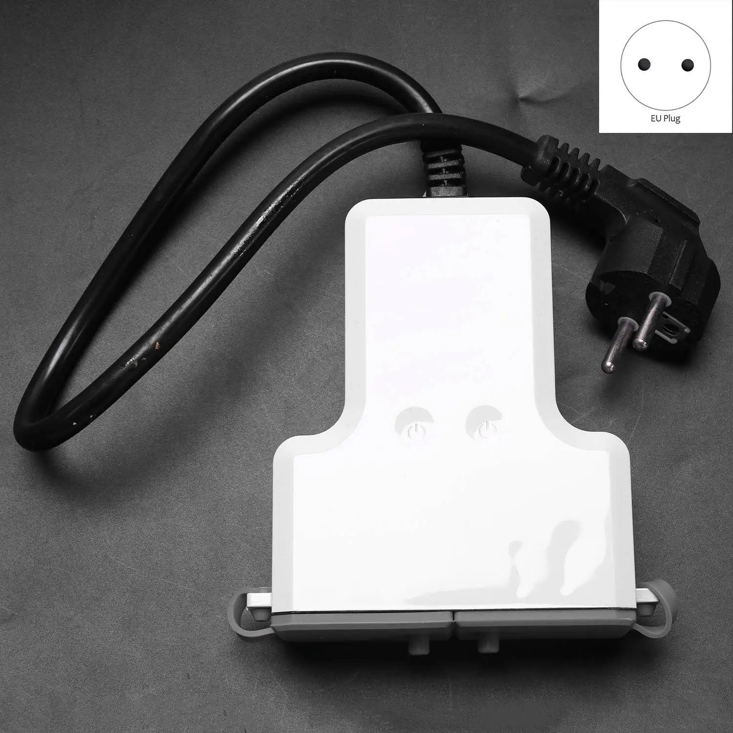 

Highly Recommended.Tuya Waterproof Smart Plug Wifi Smart Socket Outdoor Socket(EU Plug)