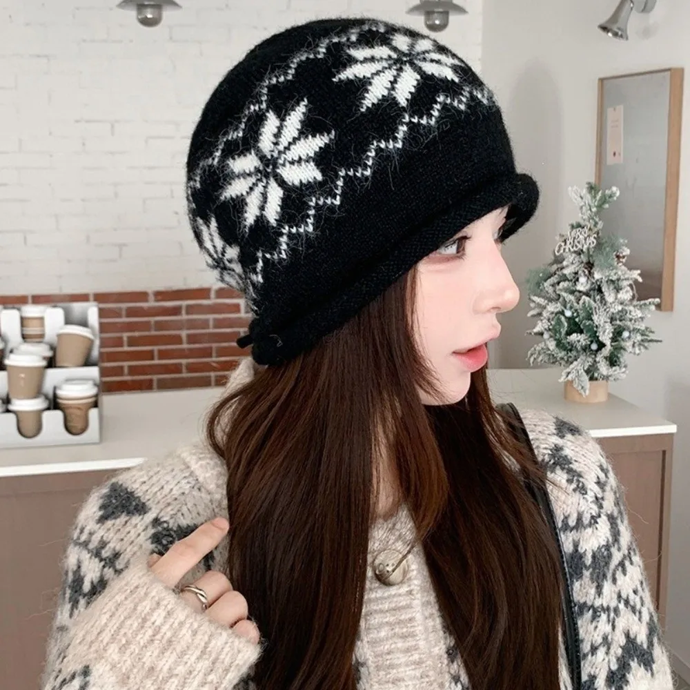 Snowflake Knitted Beanie Hat Wool Drawstring Jacquard Knitted Hat Fair Isle Style Keep Warm Warm Knitted Cap Outdoor Activities