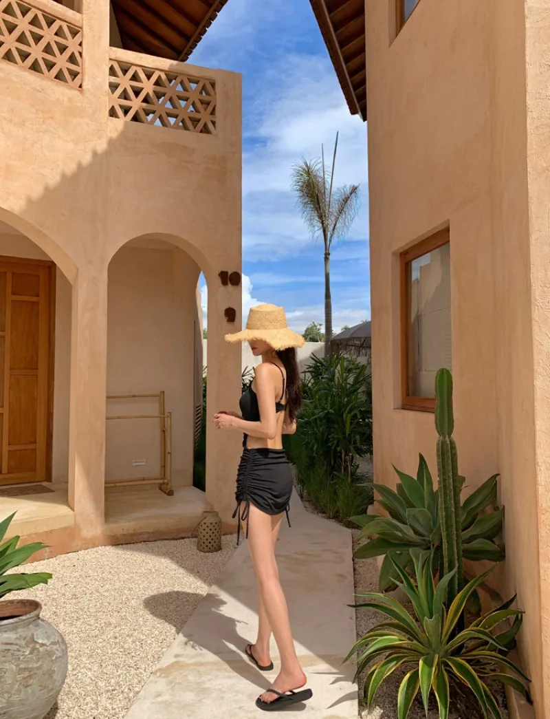 여성용 새로운 허리 조임 원피스, 주름진 패드 스파게티 스트랩, 달콤하고 섹시하며 매혹적인 해변 온천 휴가 수영복