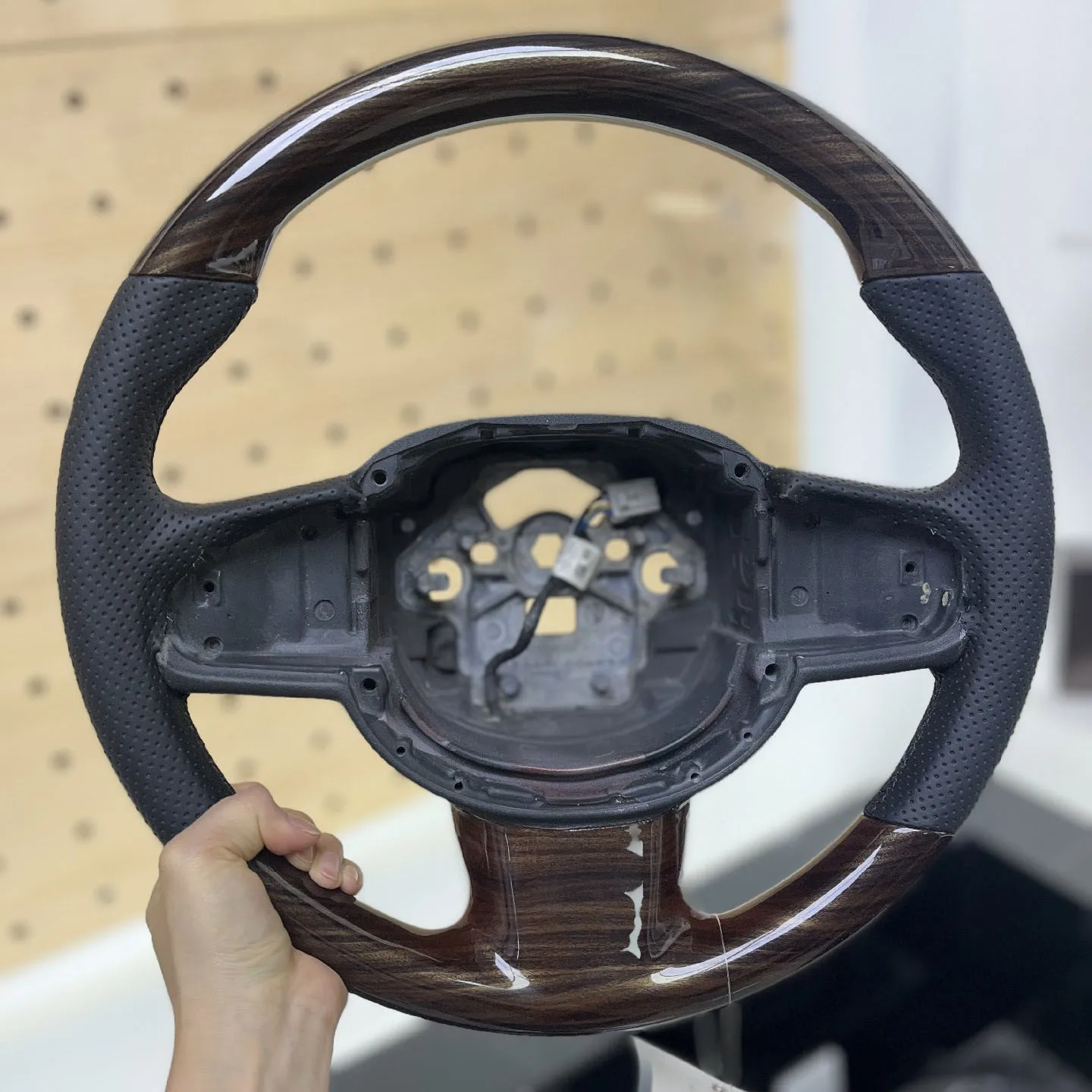 For Volvo XC90 S80 XC60 S90 V70 V50 S40 V60 XC70 V40 2017 2018 2019 2020 Wooden Leather Steering Wheel