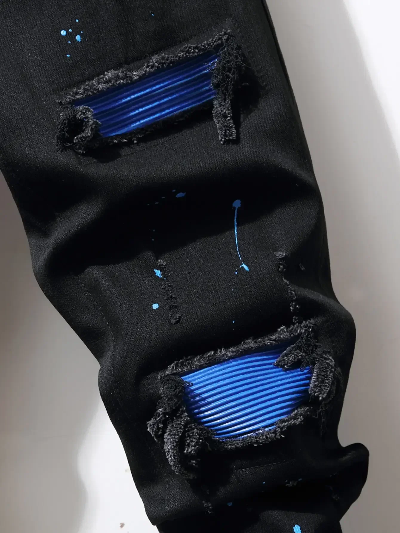 Pantalones vaqueros rasgados para hombre, Jeans ajustados elásticos de retales, estilo Hip Hop, informales, color negro y azul, 2023