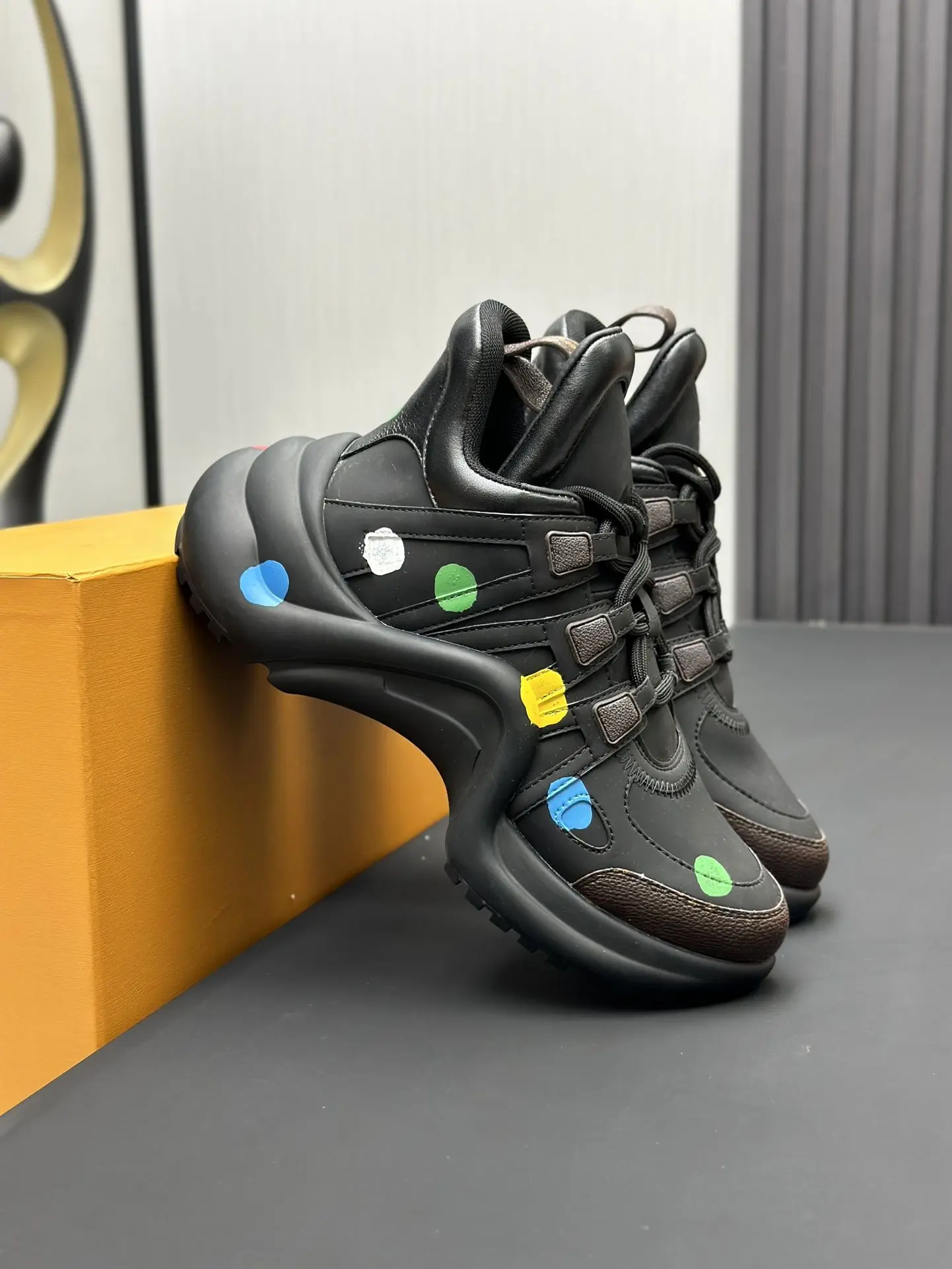 Unisex Black High Top Chunky Sneakers Colorful Polka Dot Decor Irregular Curved Thick Platform Sole Lace Up Height Increasing Street Dad Shoes