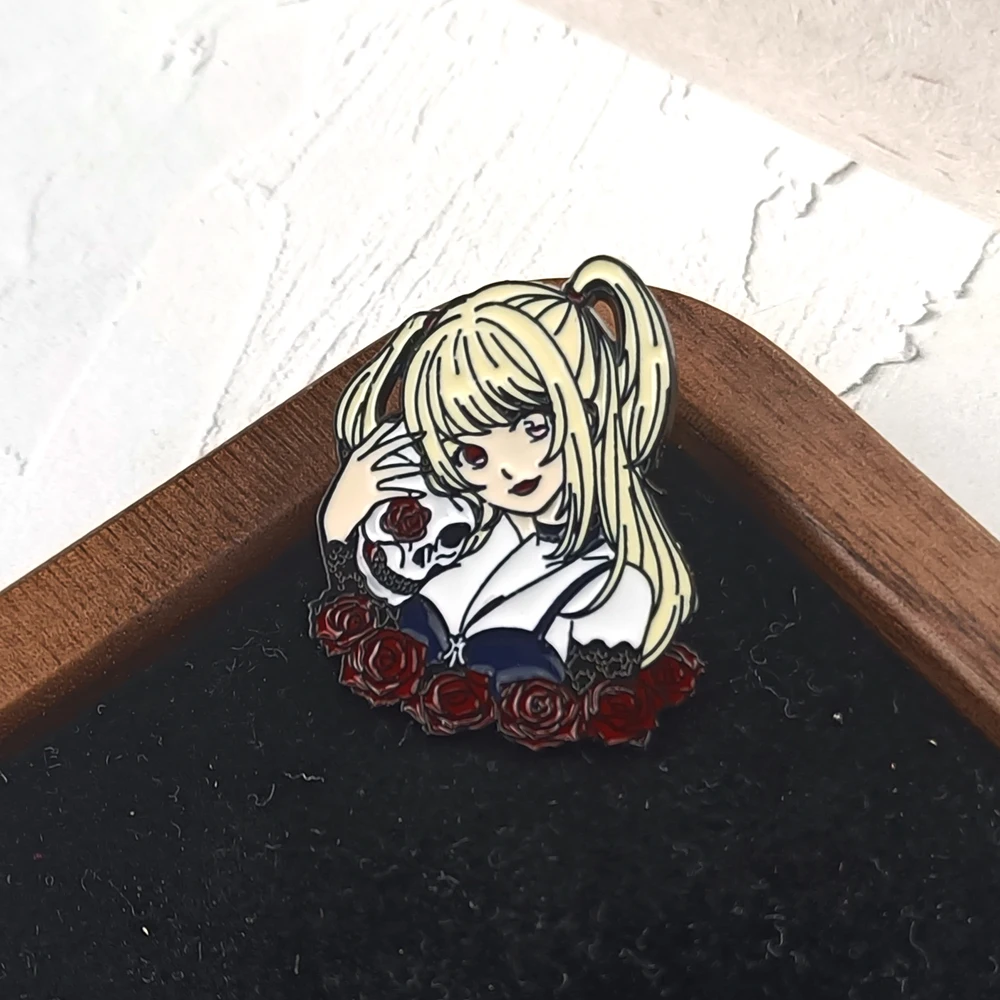 Anime Ryuk Cosplay Brooch Unisex Enamel Badge Lapel Pins Bag Costume Ornament Halloween Accessories Jewelry Props