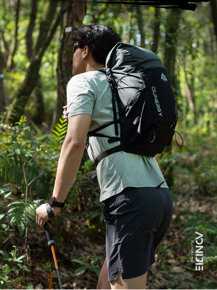 AONIJIE 30L Ultraleichter Camping-Wanderrucksack, Tagesrucksack, Reisetasche für Outdoor-Trekking, Klettern, Radfahren, Bergsteigen