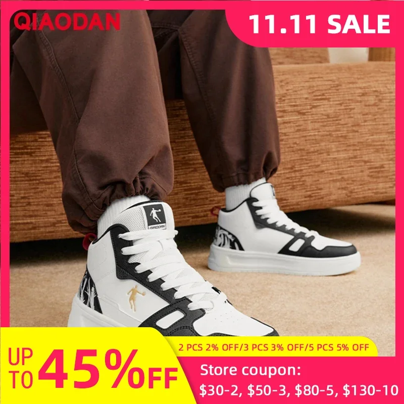 

QIAODAN Men Skateboarding Shoes 2025 Autumn Retro High-top Warm Cotton Shoes Anti-slip Outdoors Casual Sneakers QXL053244522B