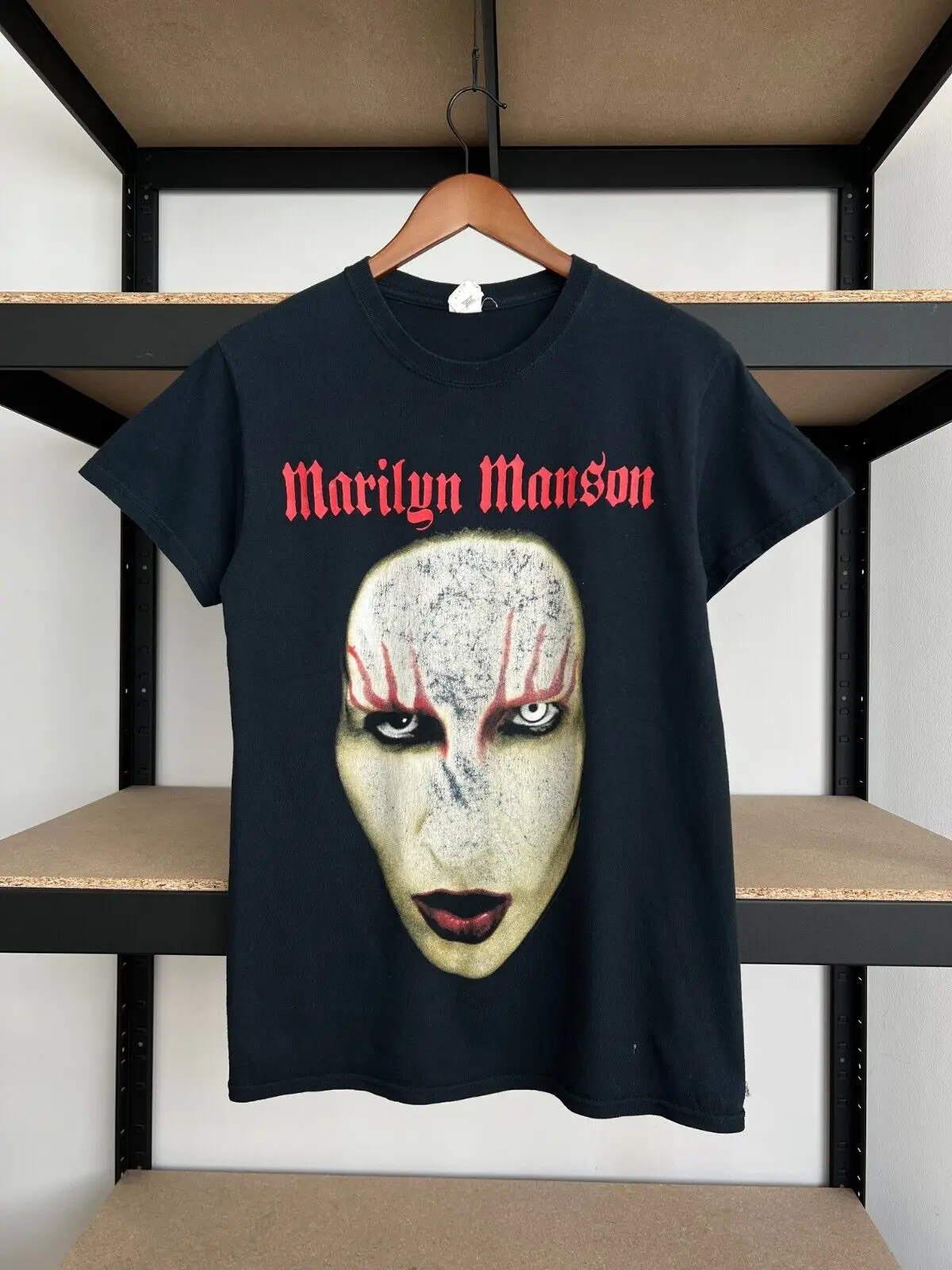خمر 2010 مارلين مانسون وجه أسود تي شيرت Sz S