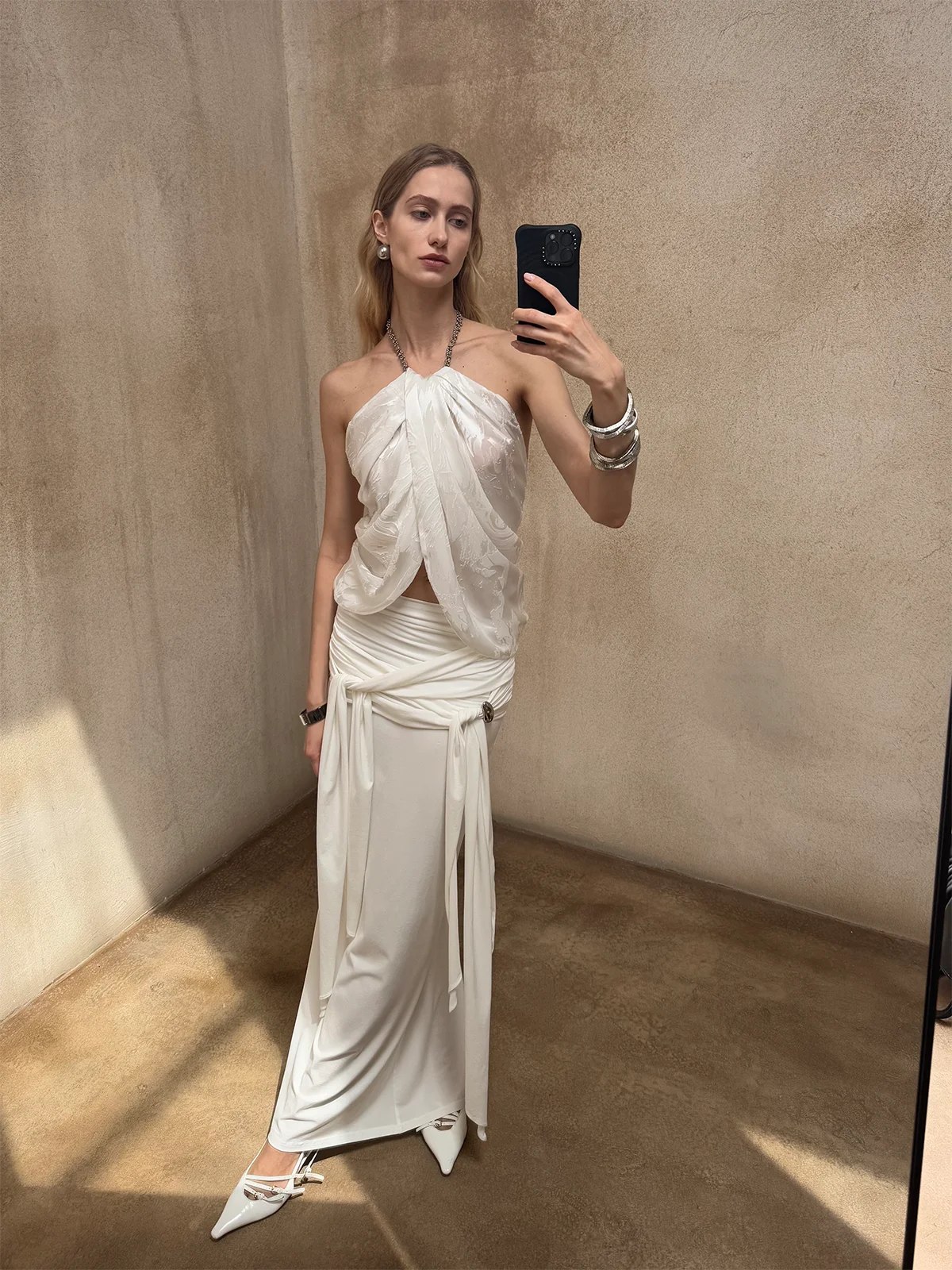 

a Kind Ego Summer 2025 Women's Wrap Chain Design Sensation Satin Texture Garment Original Design Folded Ne Gown