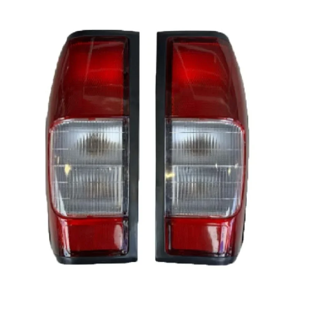 

Rear Stop Light Brake Taillight Tail Light for Nissan Navara NP300 1998 1999 2000 2001 2002 2003 2004 European version