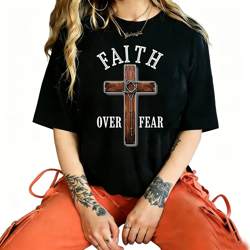 Faith over Fear Graphic Tee with Wooden Cross Design Religious Inspirational Quote Women's T-Shirt 100% Cotton Funny Graphic Short Sleeve Tee Novelty Shirt Casual Crew Neck Top S-5Xl