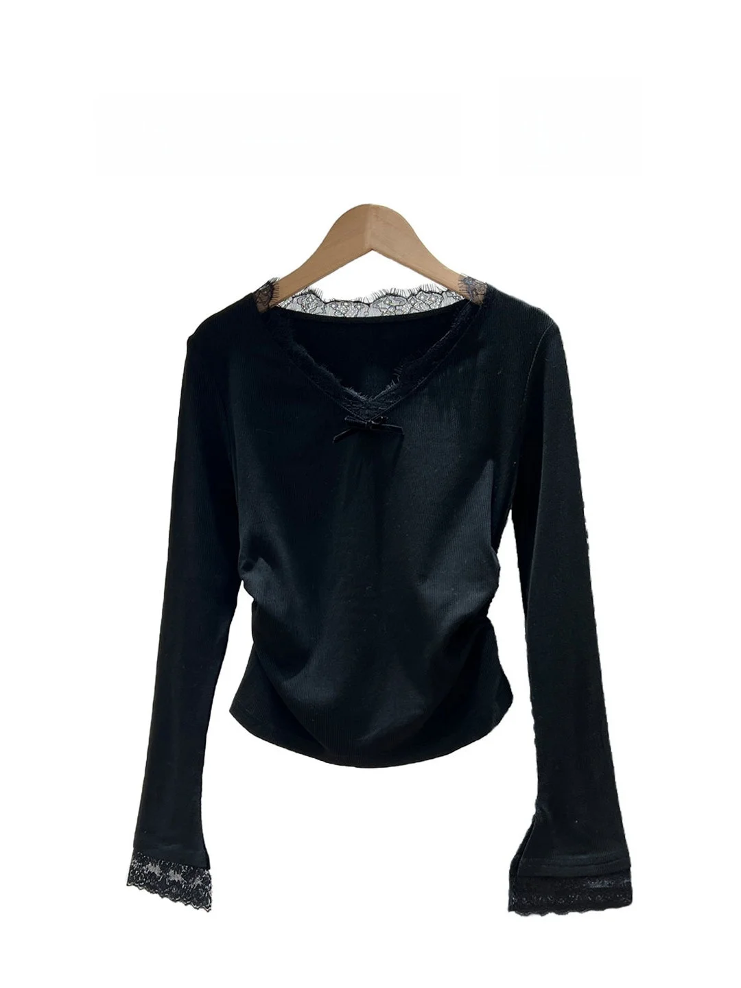 

Ele V-Ne Long Sve T-irt Women's Lace Knot Pleated Waist Cinching Base Layer Top for Autumn 2025