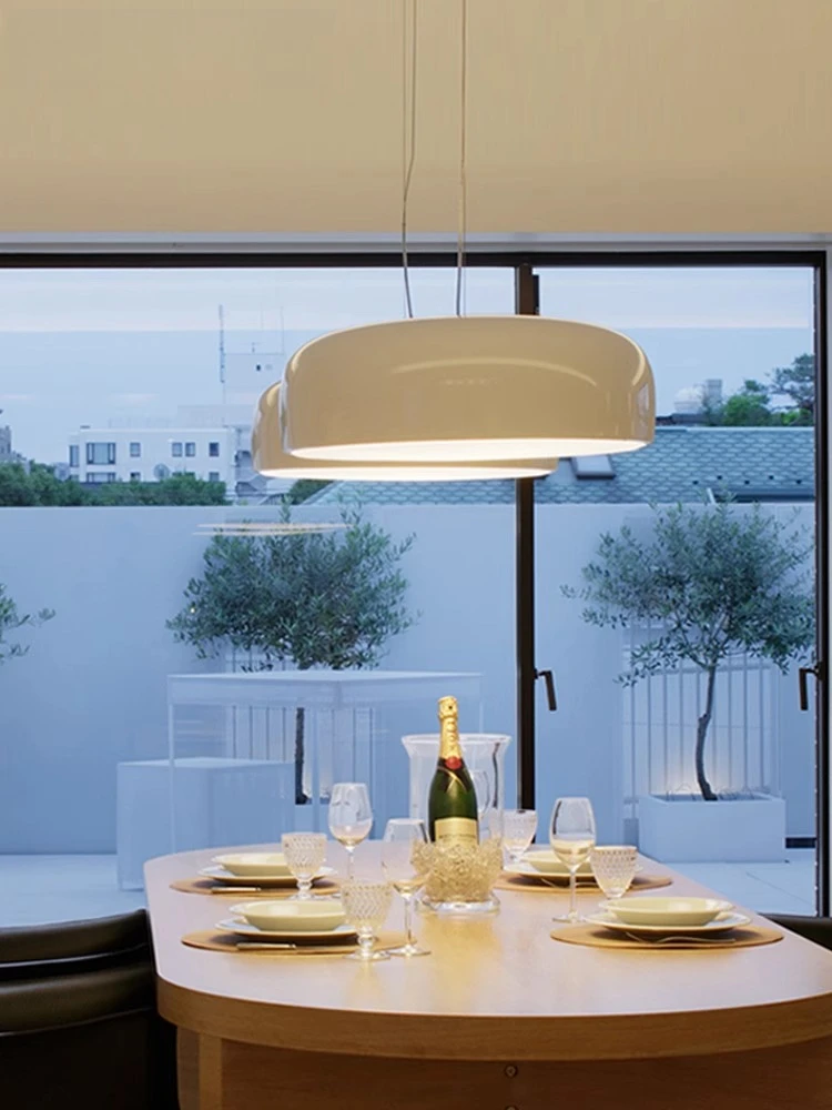 

Italian restaurant chandelier living room bedroom lighting simple modern round dining table island bar light