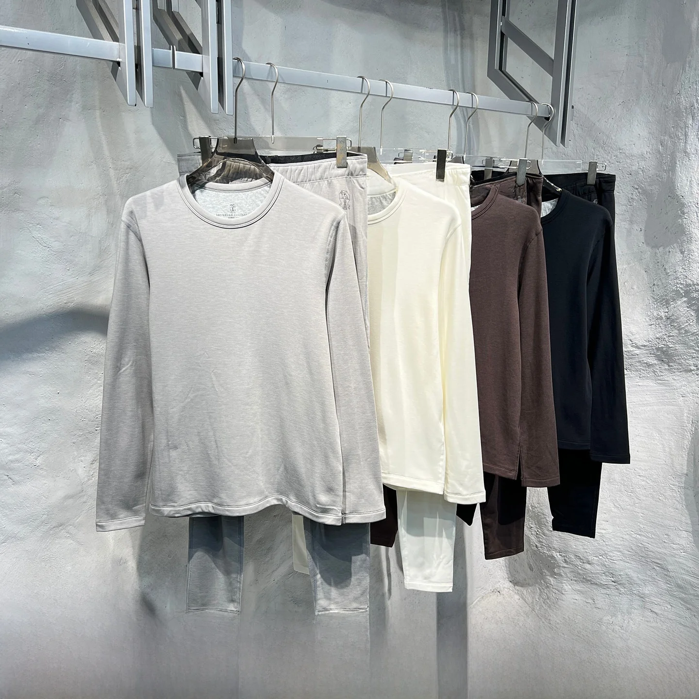 

Быстросогревающийся эластичный мужской термокомплект: лонгслив и брюки, базовый слой, термобелье, домашняя одежда для тепла