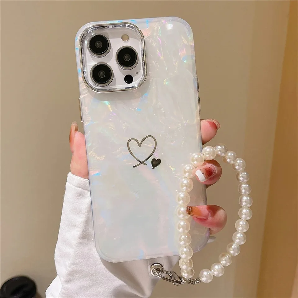 Jewelry Cute Love Heart  Pearl Chain Wrist Strap Dreamy Shell Case For iPhone 15 13 12 11 14 Pro Max Laser Glitter Marble Cover