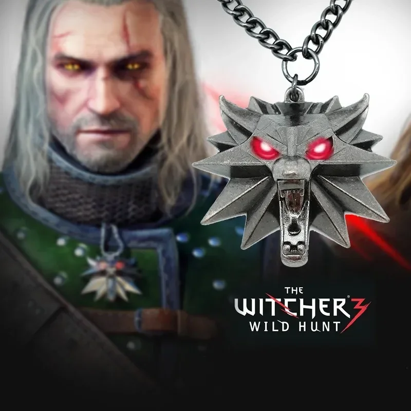 The Witcher 3 Wild Hunt LED قلادة لعبة الشكل Geralt Wolf رئيس قلادة قلادة مع ضوء الليل تأثيري مجوهرات اكسسوارات