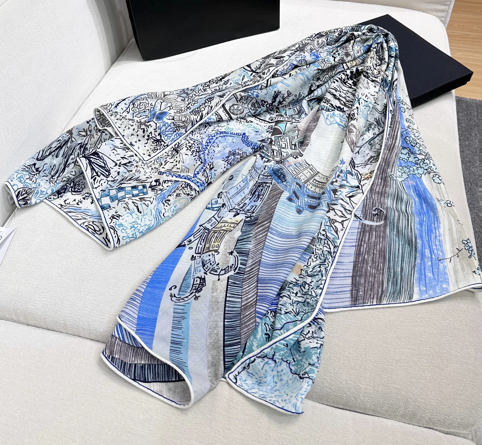 إكسسوارات الملابس النسائية، الأنماط الكلاسيكية، إكسسوارات الملابس الجديدة العصرية/الأوشحة/الأوشحة الرقبة/الشالات/هدايا العيد