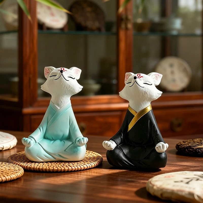 Calming Zen Fox Meditating Resin Statue Lovely Desk Ornament for Office Bedroom Study Room Indoor Relax Home Decoration