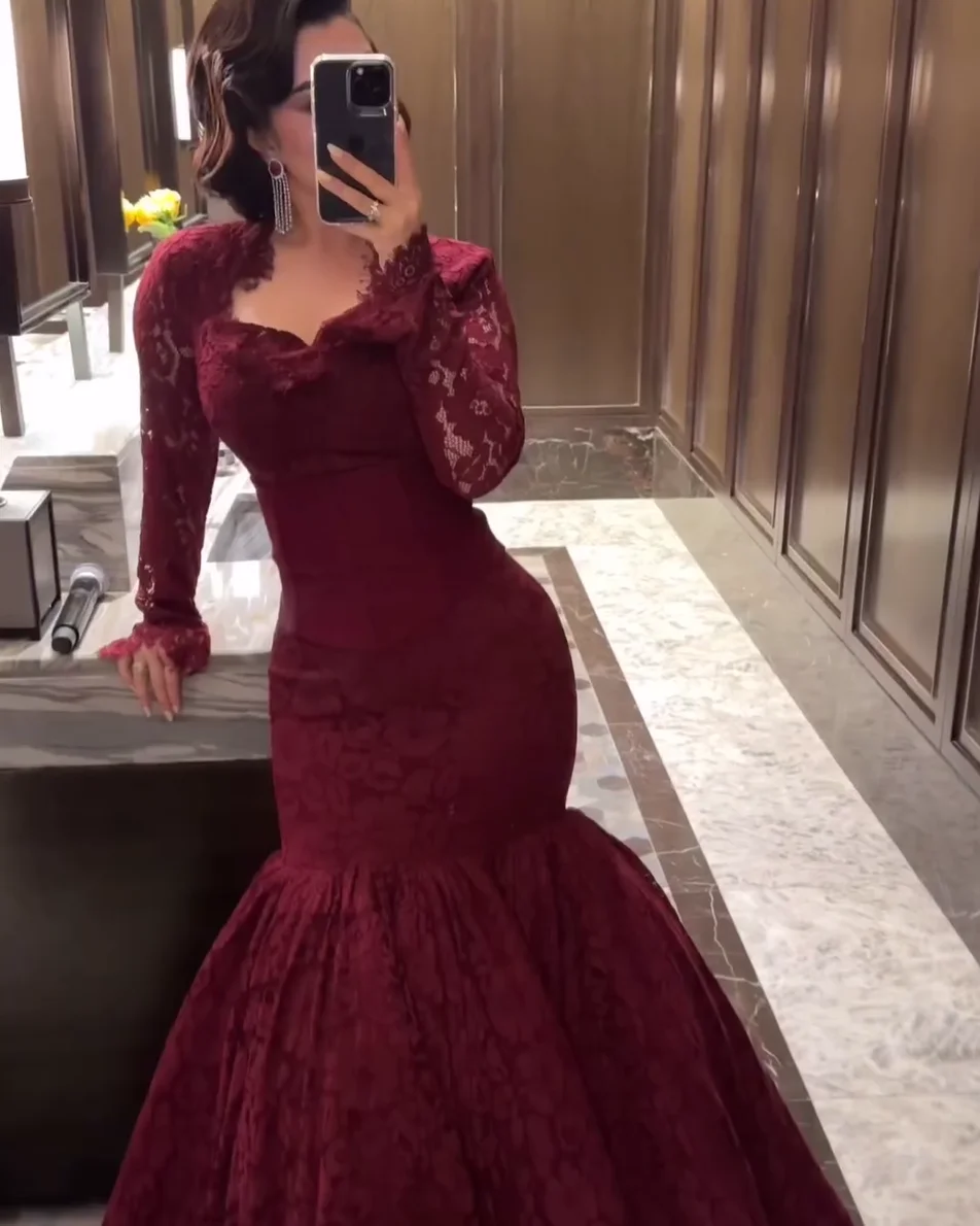 

Burgundy Mermaid Lace Prom Dresses Long for Arabic Women Long Sleeve V Neck Long Sleeve Formal Evening Gowns Customized