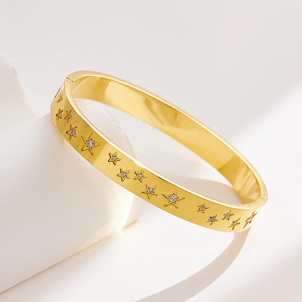Fashion Carvig Star Waterproof Coin Shape Bangles Stainless Steel Bracelets Jewelry for Women Factory Wholesales image 6