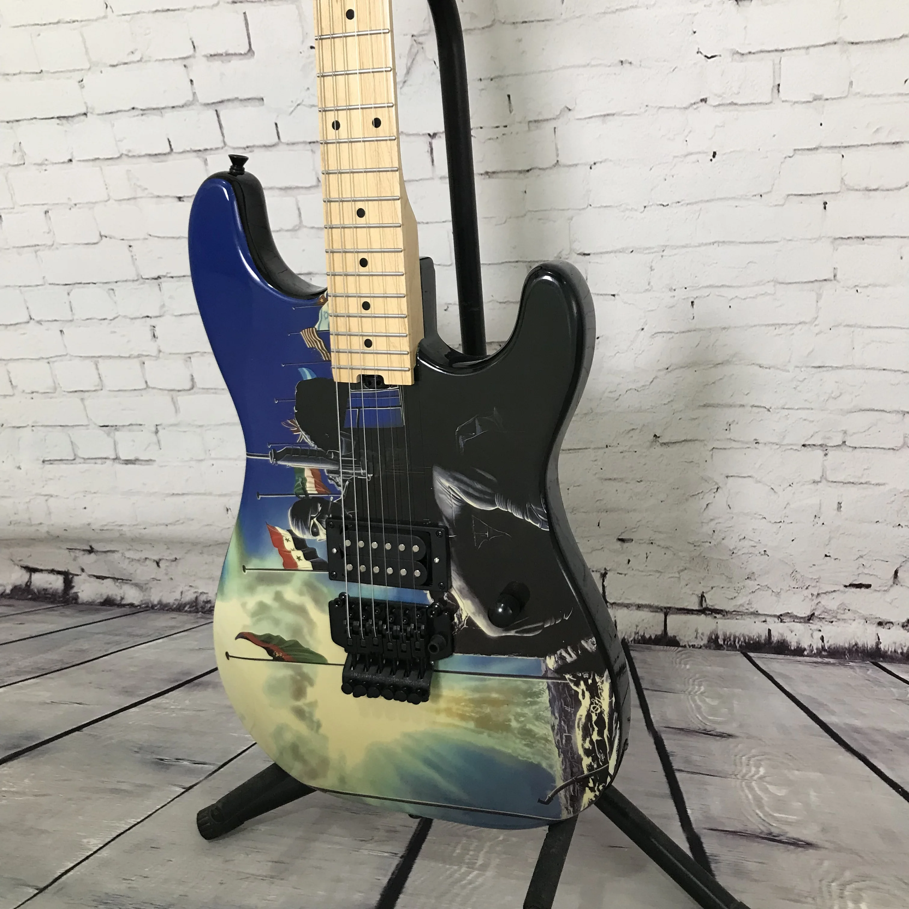 Graphic Electric Guitar HH Pickups Tremolo Bridge Maple Neck Free Delivery Deluxe Professional Rock