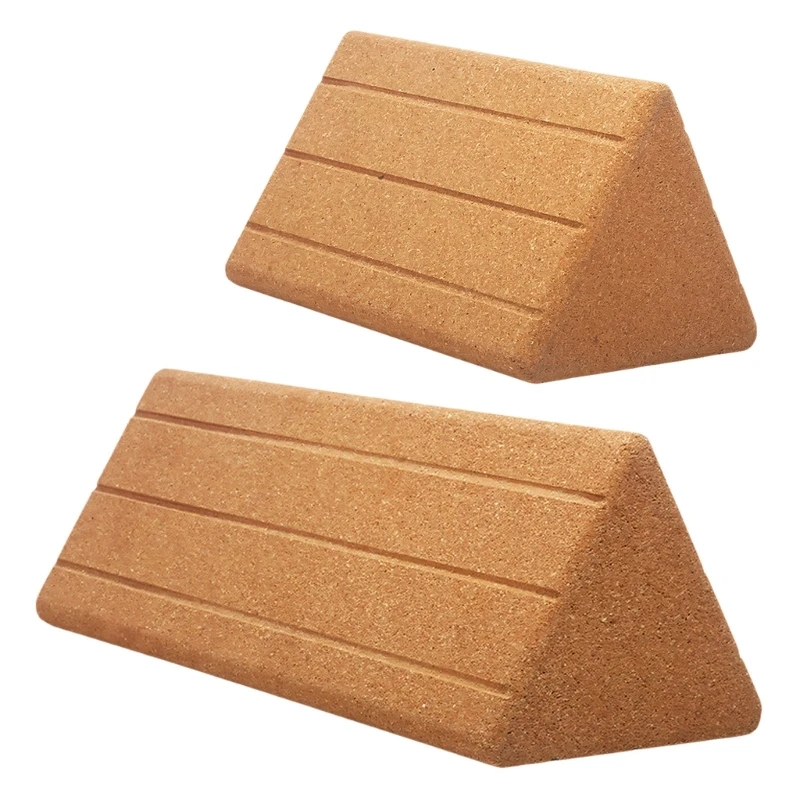 Grip Detail Support Block for Stretch Work, Triangular with Sloped Face for Balance Aid and Practice Routines T4MB