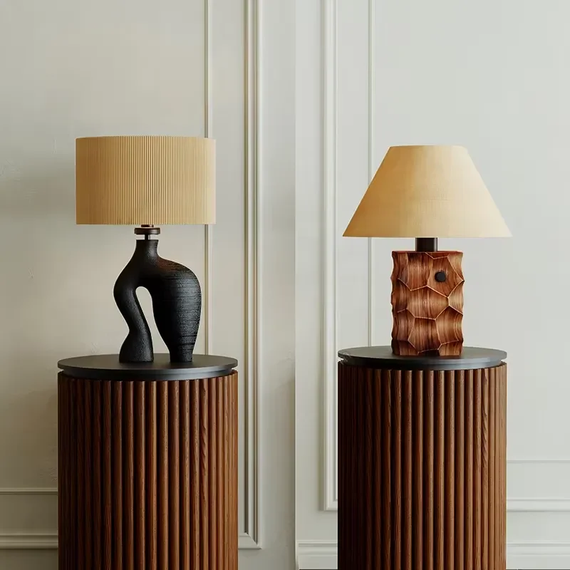 Modern Nordic Table Lamp Simple Bedroom Bedside Light Creative American Style Study Desk Lamp Art Designer Model Room Decor