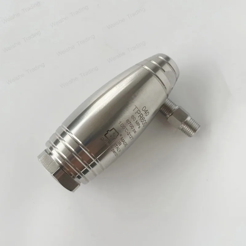High Pressure 500/600 Bar 1/4” Quick Connection with Tungsten steel core water turbo rotating nozzle for cleaning Agua potable