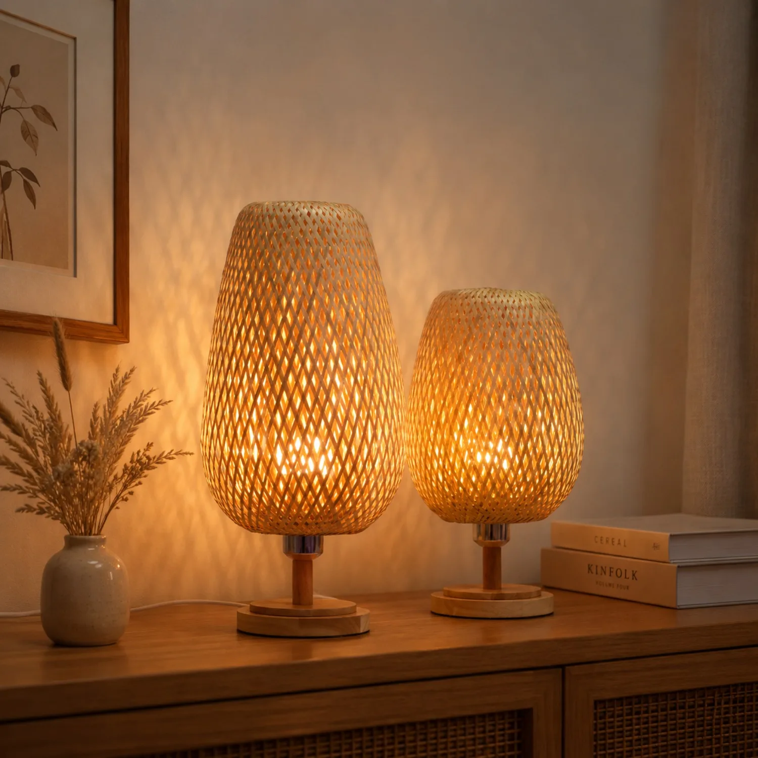 JOYINLED Rattan Table Lamp Vintage Wooden Small Bedside Lamp Bohemian Bamboo Woven Desk Lamp for Bedrooms Desks Children's Rooms
