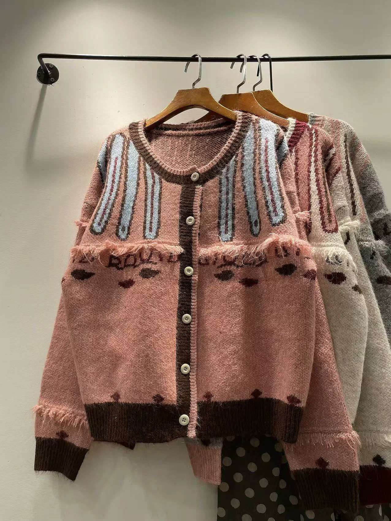 

2026 Mori girl style sweet pink gray beige thick sweater cardigan for women autumn Japan style v neck knitted cardigan