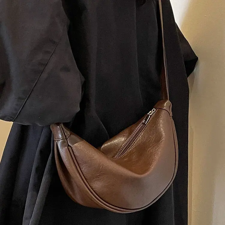 

Retro Solid Color Minimalist Tote Bag Women Leather Texture Large Capacity Shoulder Bag Ladies Maroon Commute Crossbody Bag 2025