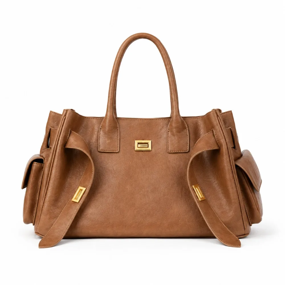 2026 New Vintage Large Capacity Locking Simple Commuting Single Shoulder Crossbody Bag Unique Texture Fashionable Casual