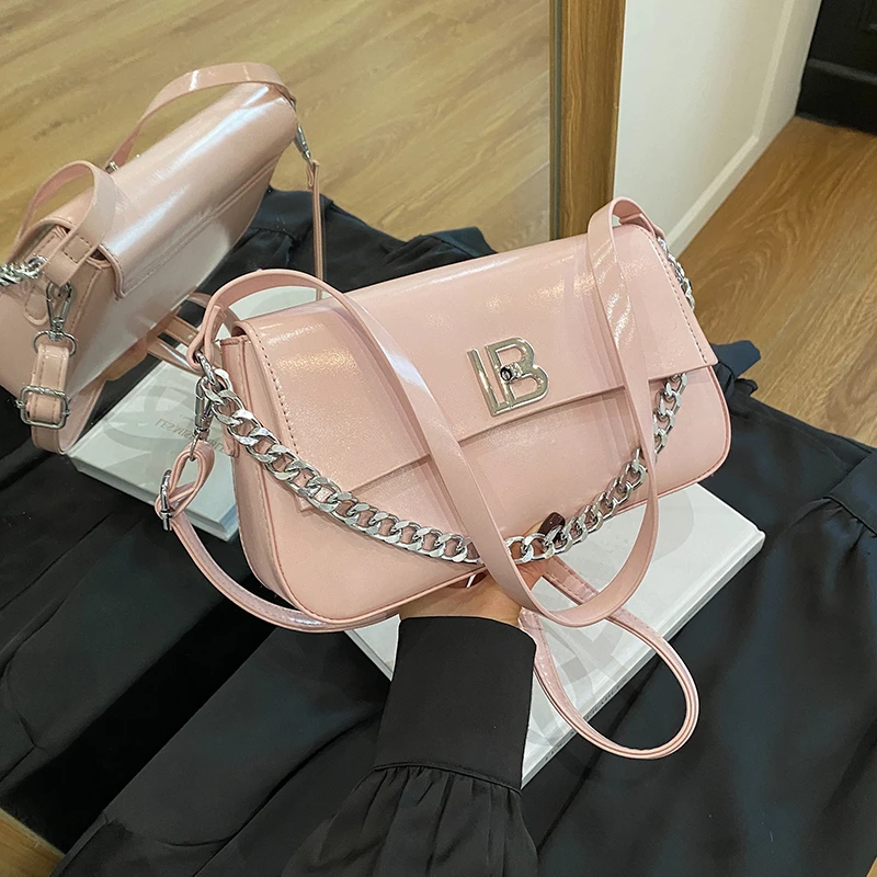 حقيبة يد نسائية كلاسيكية من الجلد الفاخر حقيبة كروس كلاسيكية فاخرة حقيبة كتف راقية مصممة أنيقة