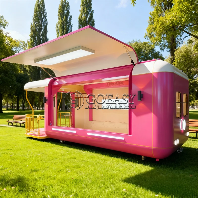 

Мобильная кухня-прицеп для приготовления каякунского блюда «Кайюн» (смешанные морепродукты) и гамбо