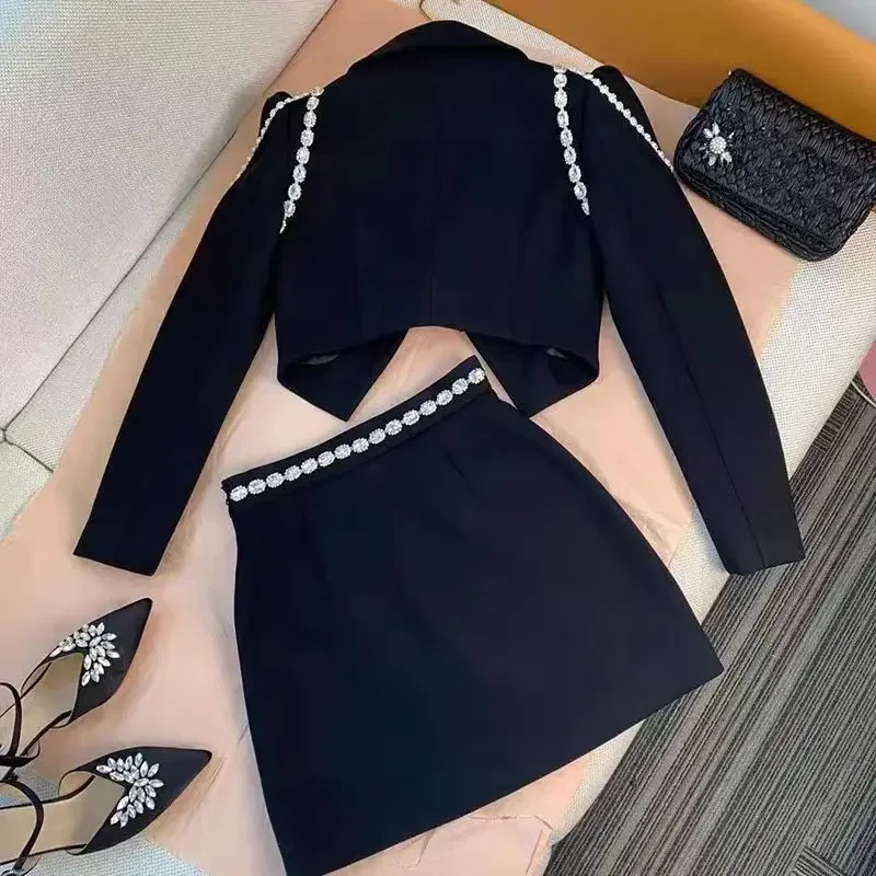 2025 ربيع الخريف أنيقة Ol سلسلة نسائية سترة قصيرة Harajuku الشرير سلاسل اقتصاص سترة عادية كم طويل سوبر معطف قصير